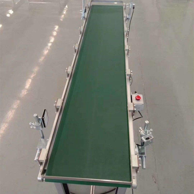 江苏某化工行业皮带输送机